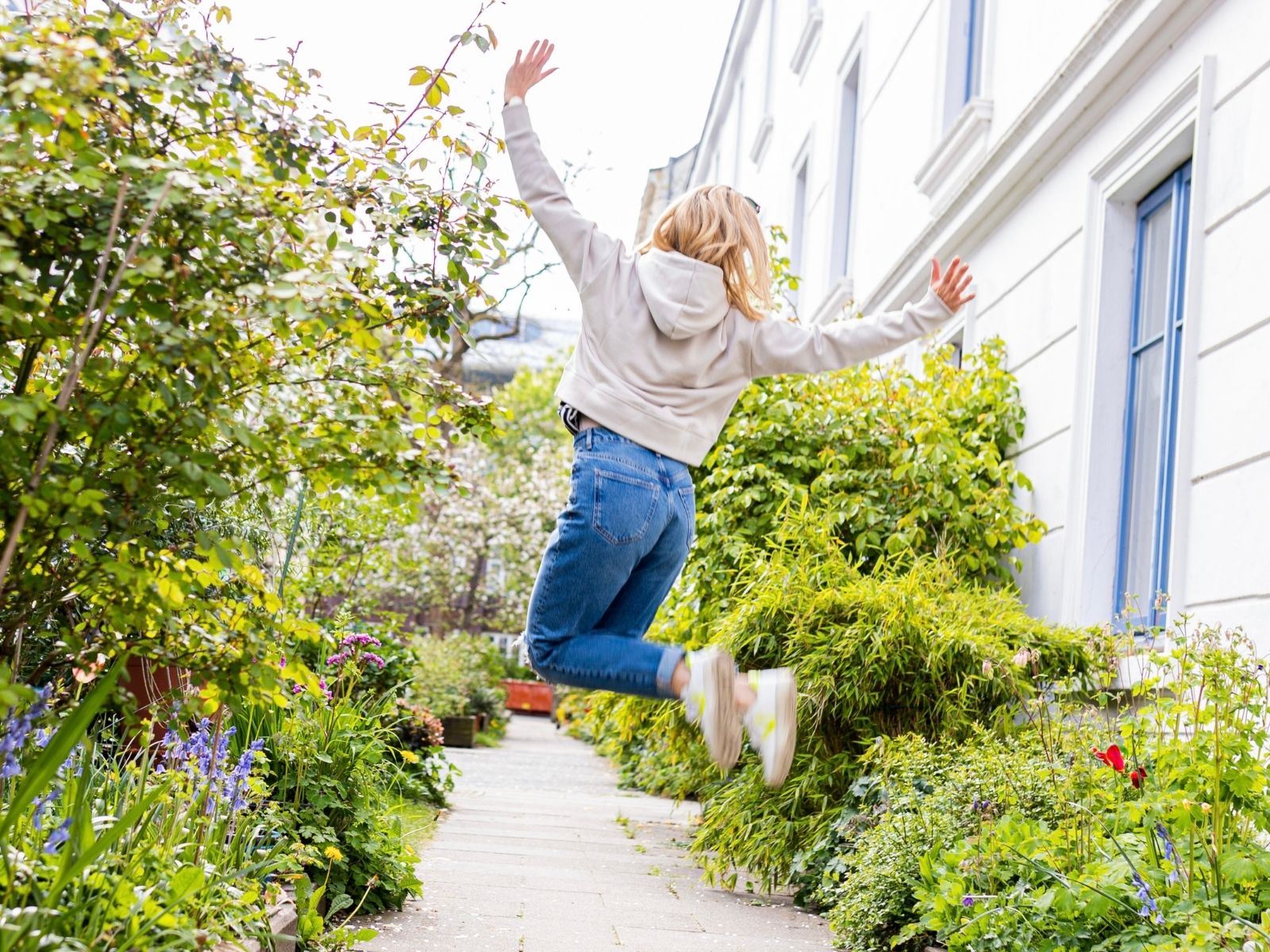 Warum ich simply love it gegründet habe: Mein Weg von Fast Fashion zu einer kuratierten Auswahl nachhaltiger Lieblingsteile