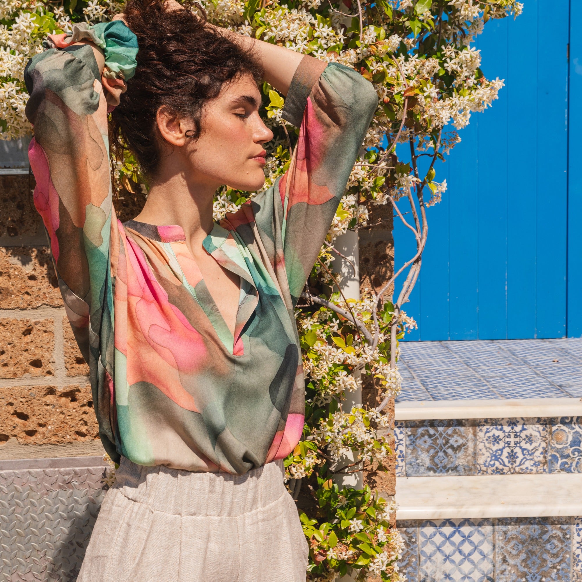 gemusterte Bluse MONYA clouds aus ECOVERO®