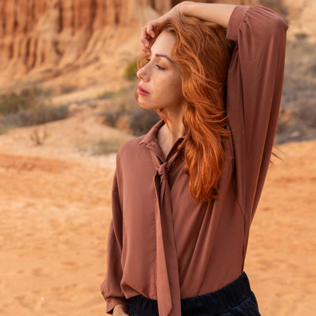 rostrote Fledermausbluse MAVIS aus TENCEL™