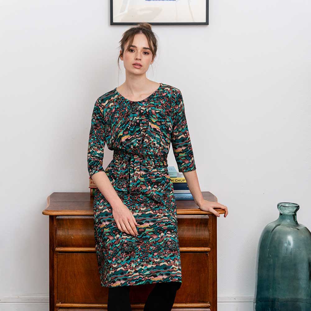 SLINGA gemustertes Jerseykleid aus ECOVERO®