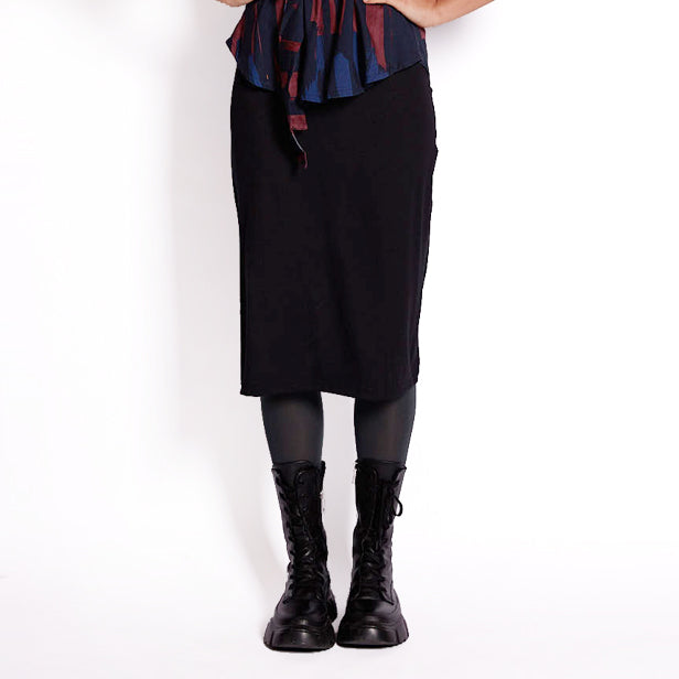 Midirock BASIC aus TENCEL® Modal in Schwarz