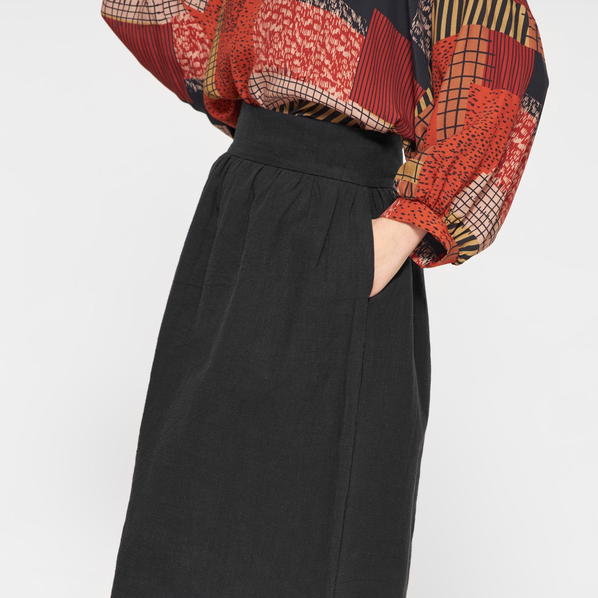 Schwarzer Leinenrock ZIP