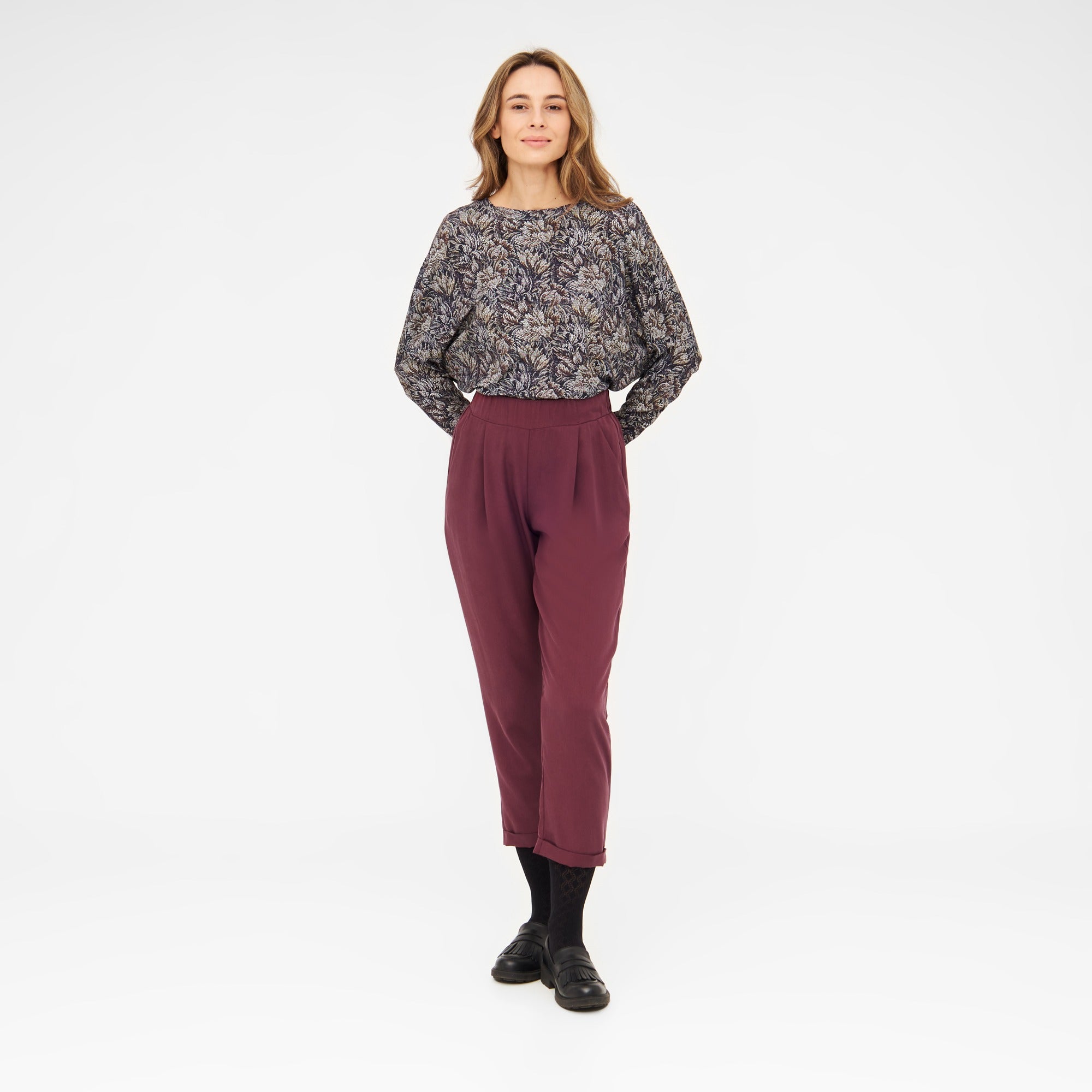 Hose JUPP bordo - Bundfaltenhose aus TENCEL®