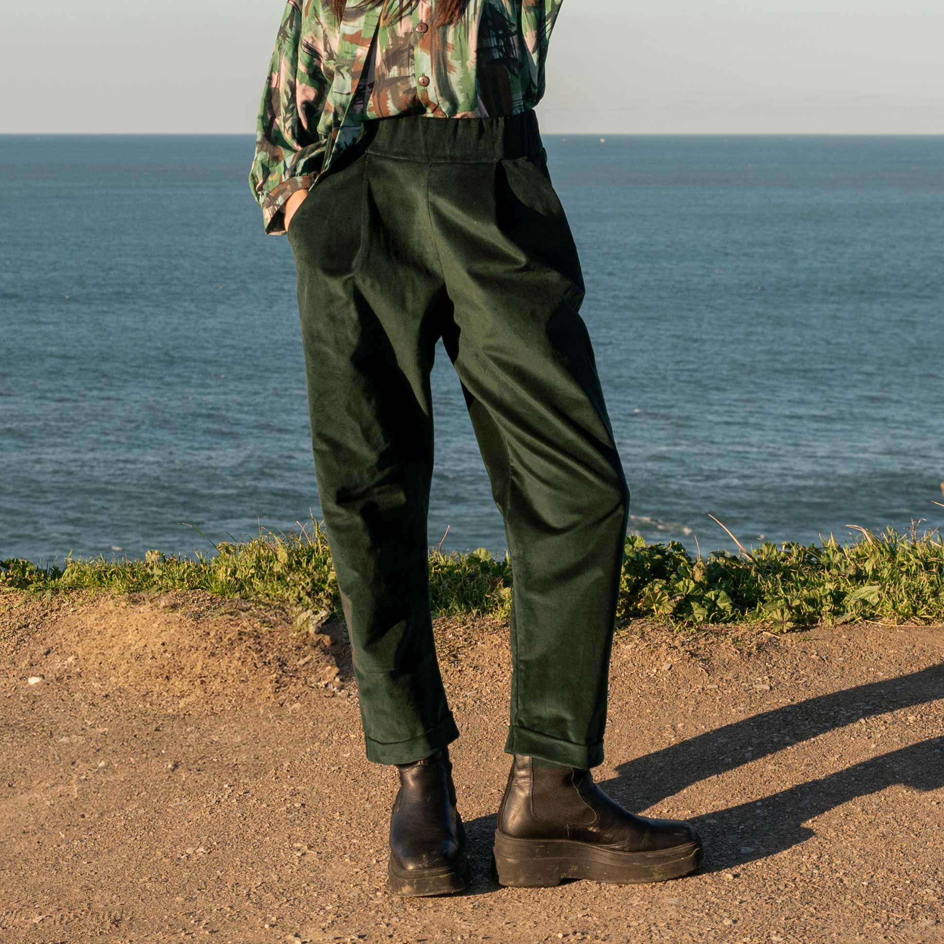 grüne Cordhose SEPP Deep Sea