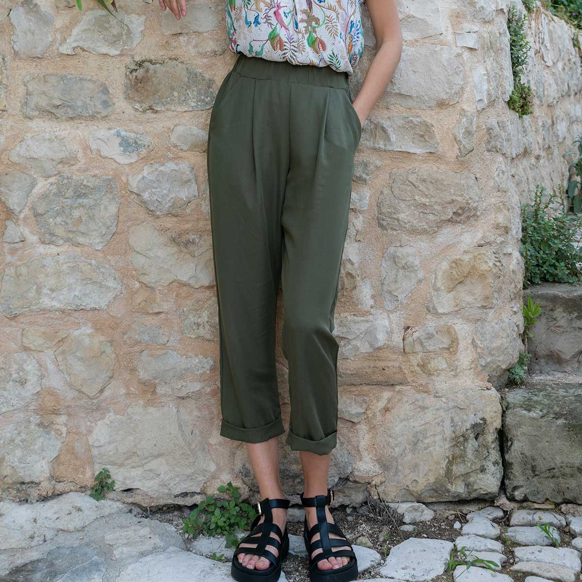 Bundfaltenhose JUPP Oliv aus TENCEL®