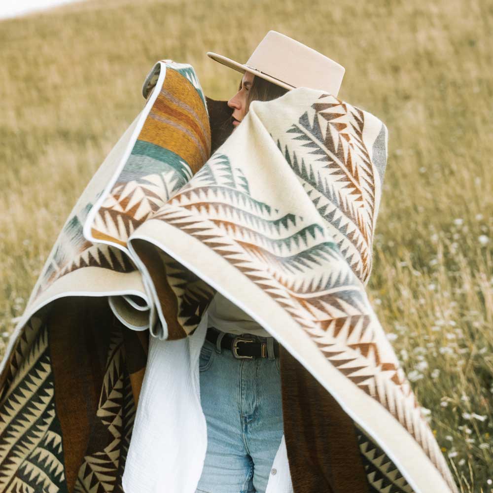 Wolldecke Erdtöne Ethno handgefertigt, Kuscheldecke Boho, Decke Aztek-Muster, Navajo-Decke, Hippie-Campingdecke