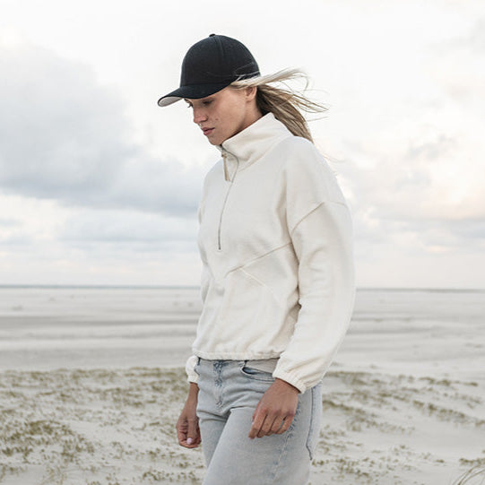 Half-Zip FRIDA – Fleecepulli aus Bio-Baumwolle in Ecru