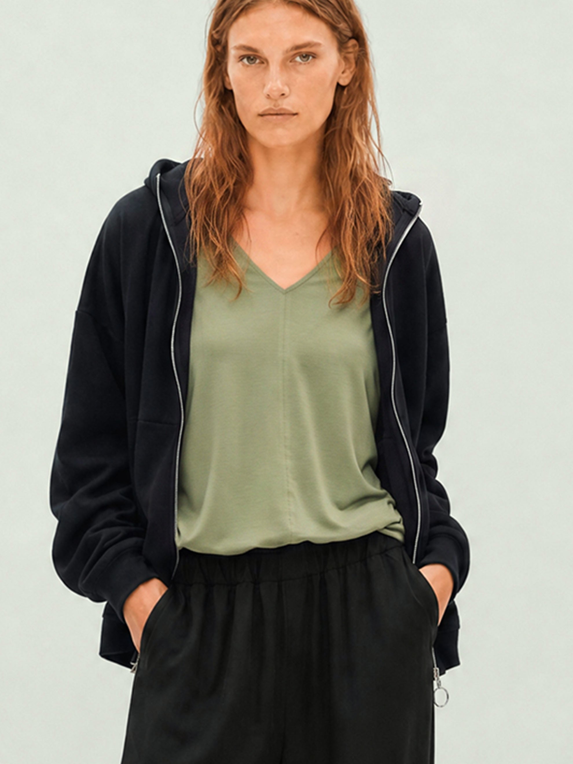 EMBER Fleece-Jacke aus Bio-Baumwolle in schwarz