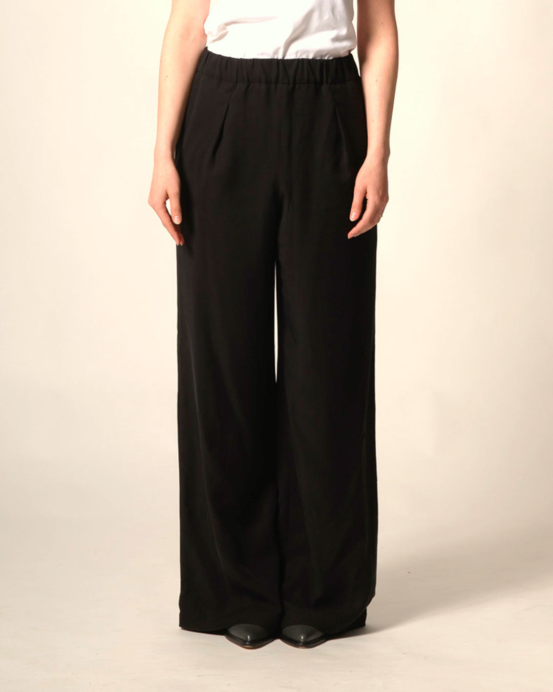 FENJA Hose – Wide Leg-Pant in Schwarz