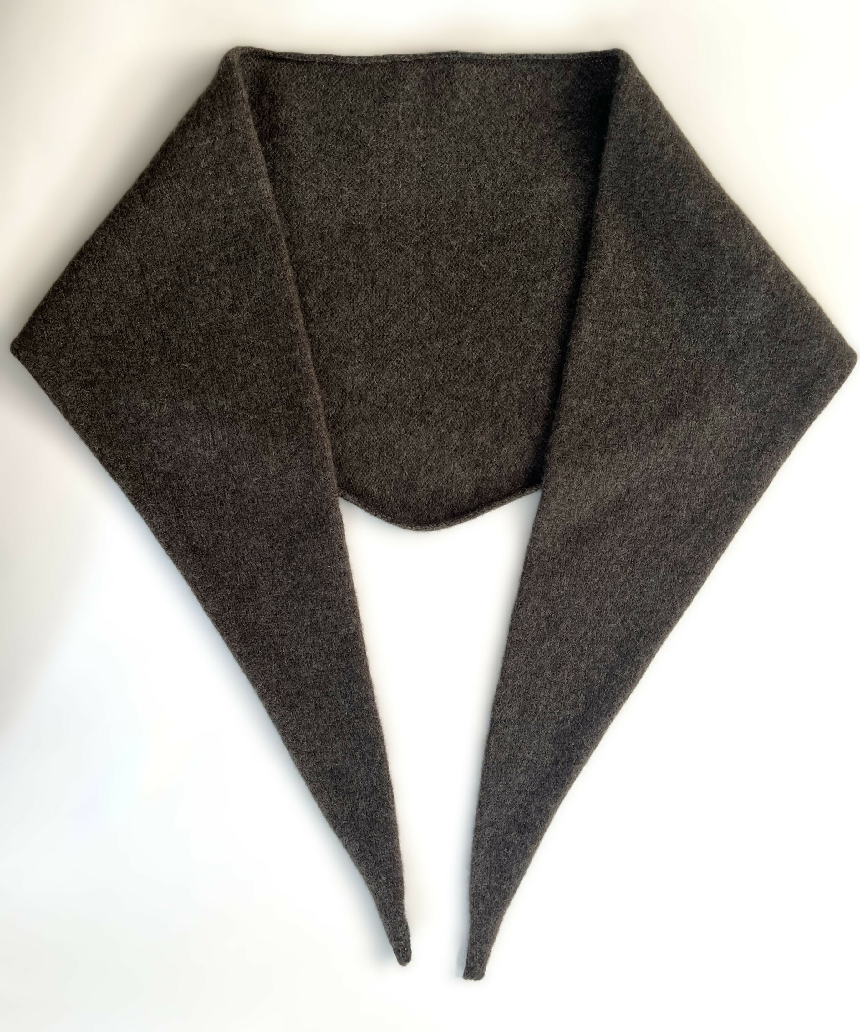 Dreieckstuch SIMPLE Islandia Brown Melange