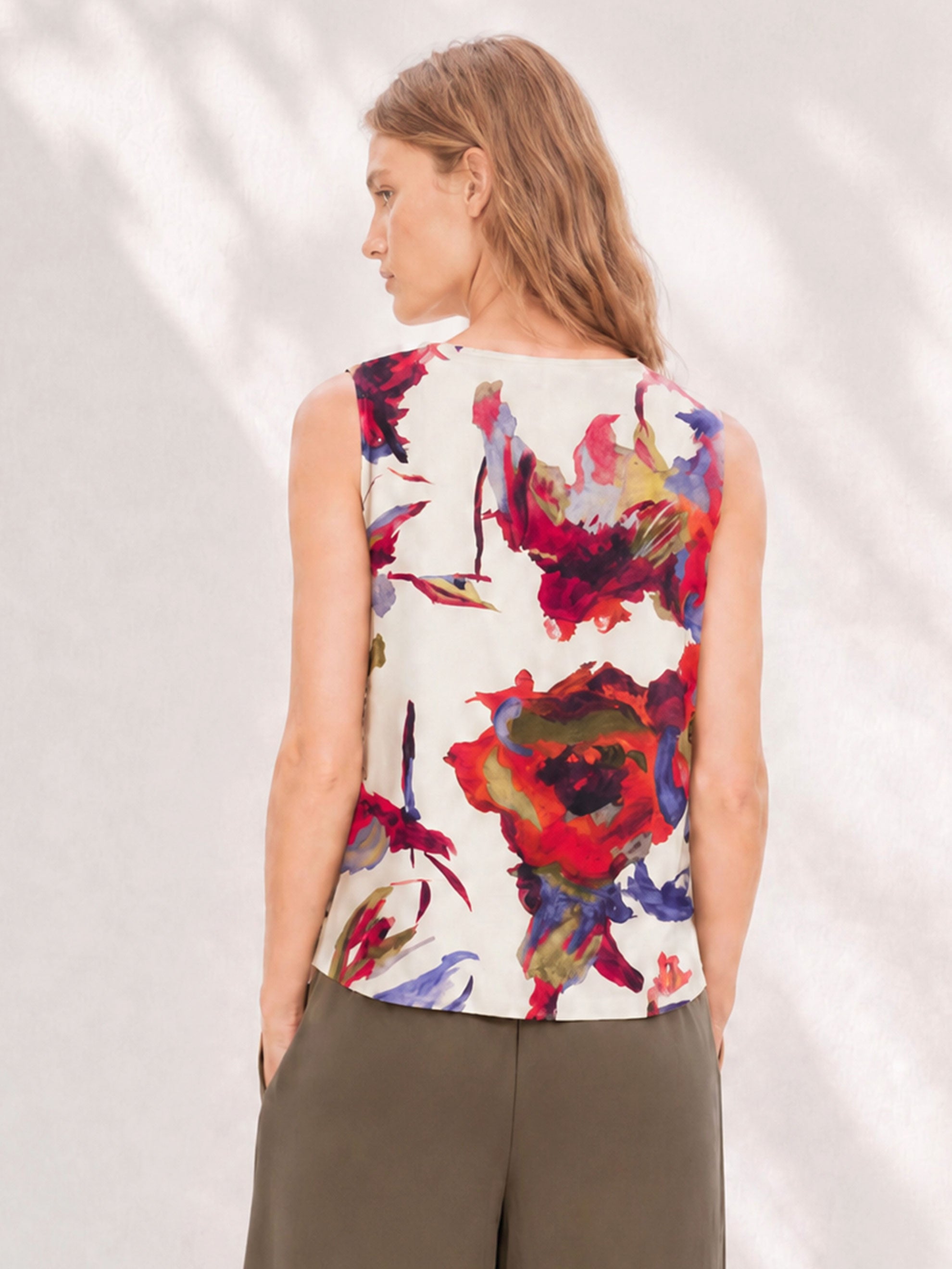 Sommerliches Top FLEUR mit Blumenprint