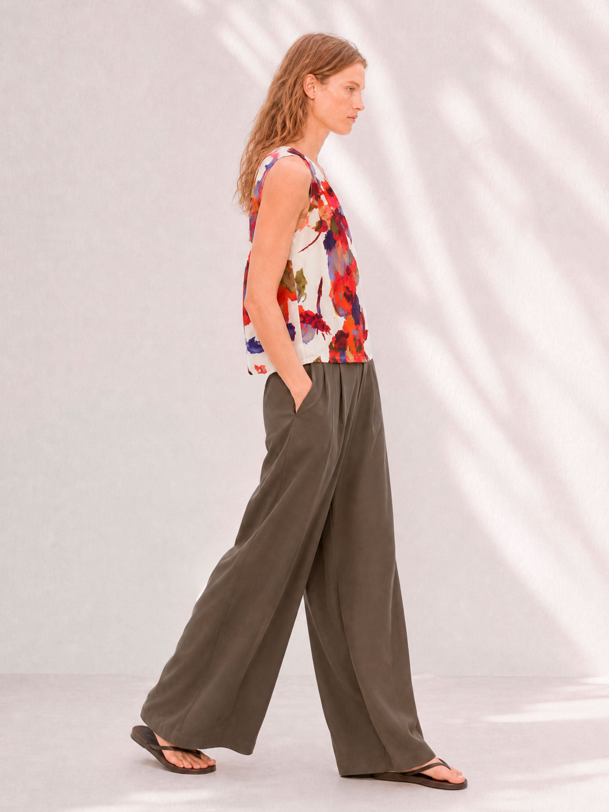 Sommerliches Top FLEUR mit Blumenprint