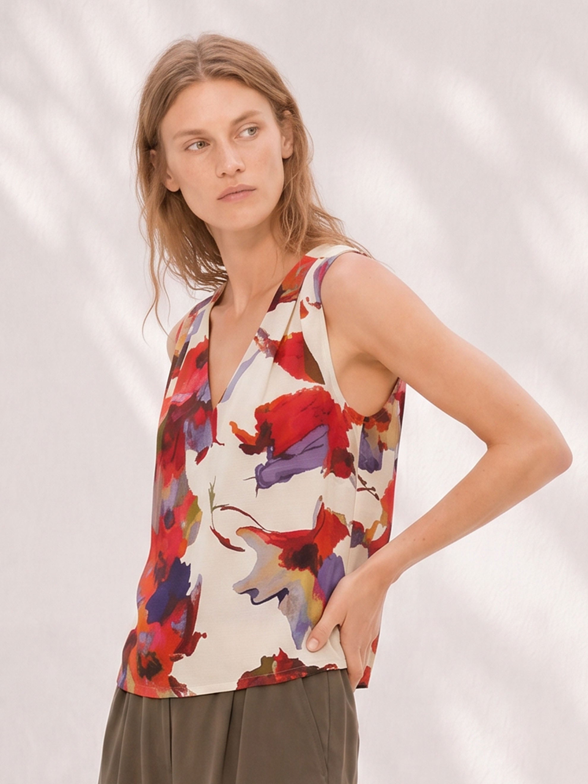 Sommerliches Top FLEUR mit Blumenprint