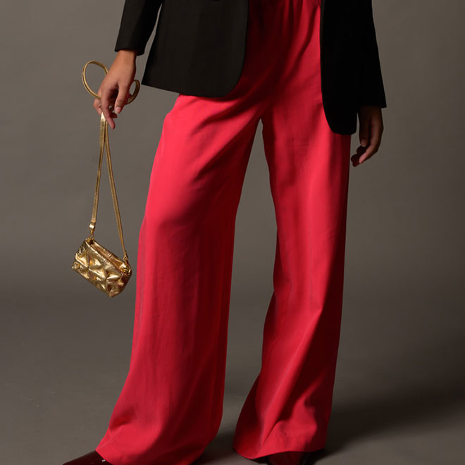 FENJA Hose – Wide Leg-Pant in leuchtendem Cherry Red