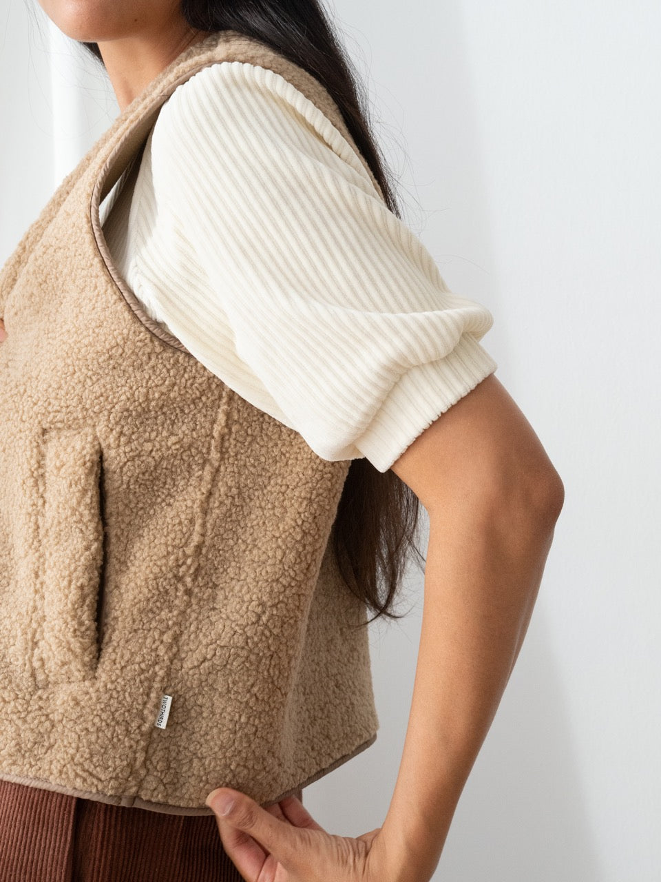 TWOTHIRDS Fleece Teddy Weste Henderson Beige für Damen