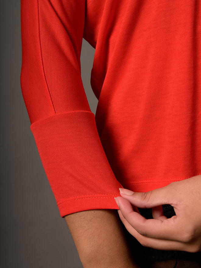 ANOUK V-Neck Shirt – locker und fließend in Rot