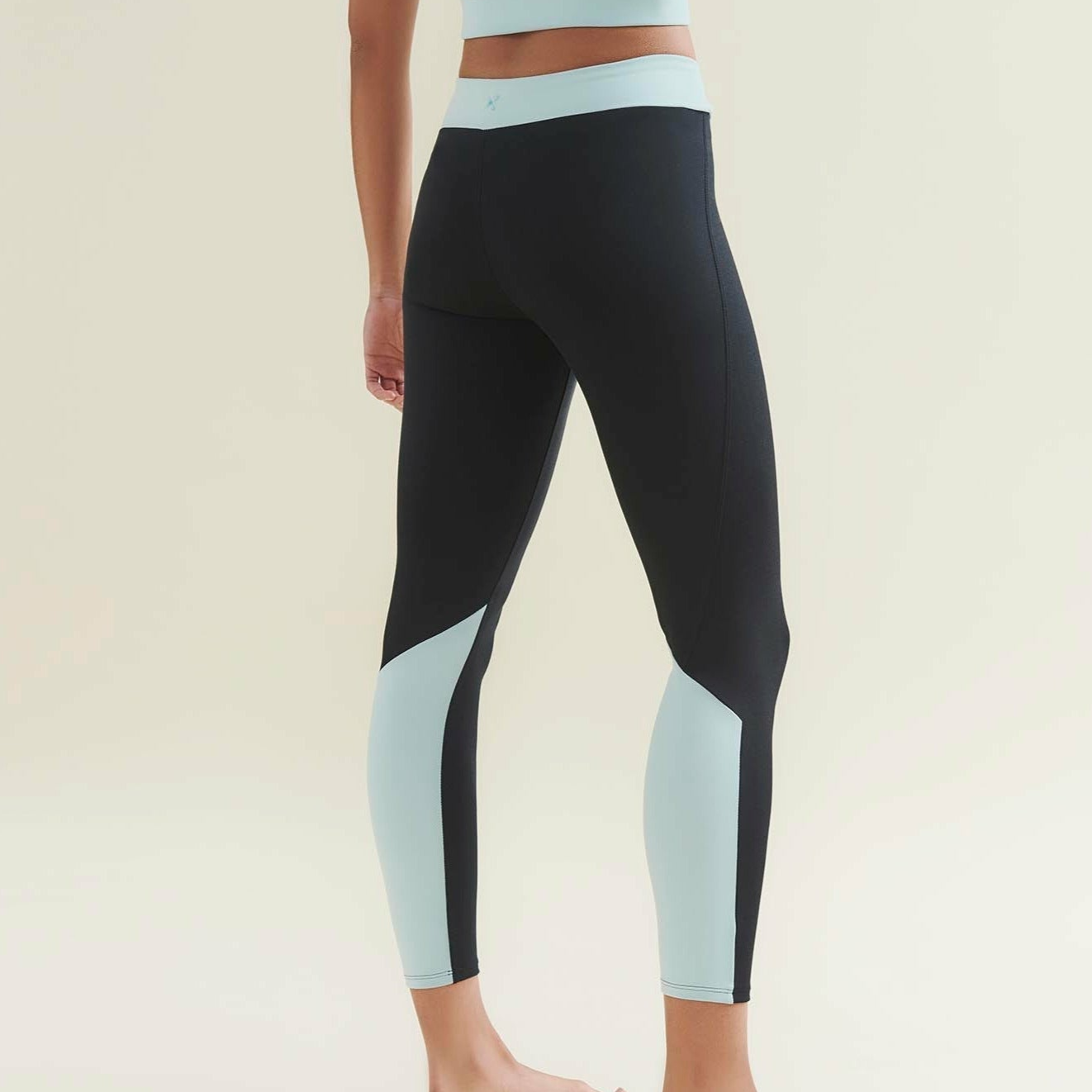 7/8 Dynamic Gym Leggings - Caviar Black/Sea Green
