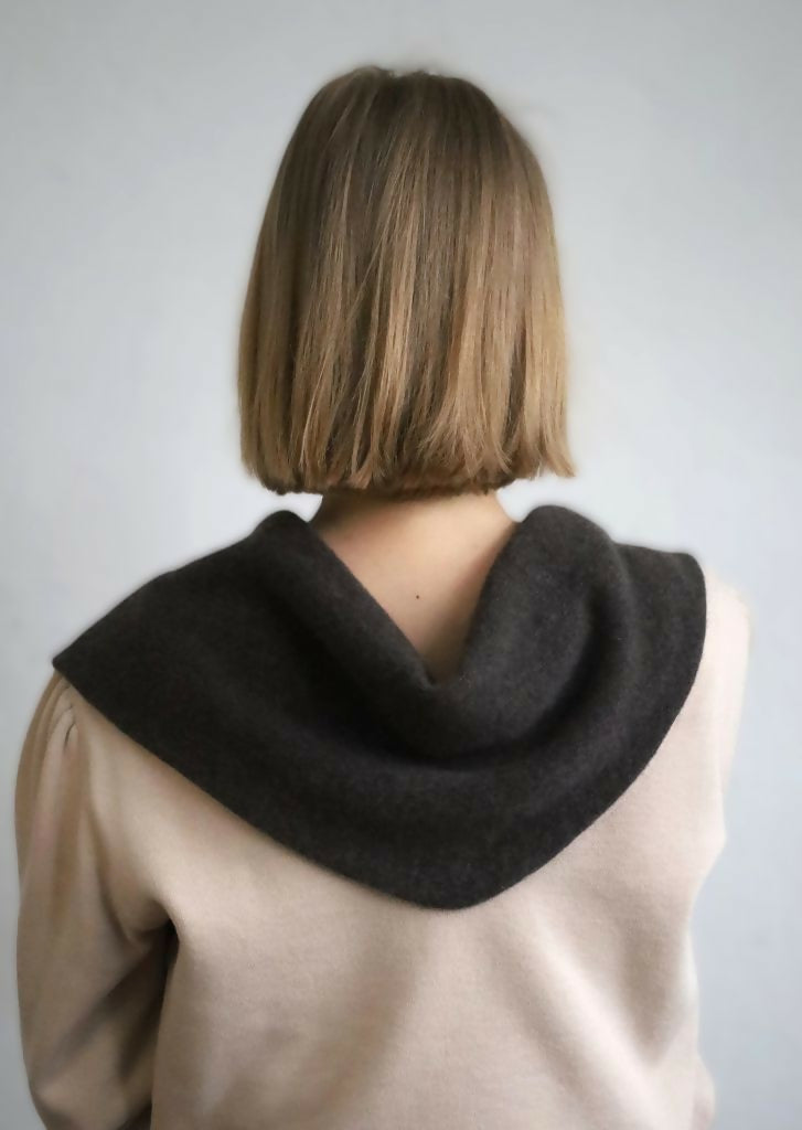 Dreieckstuch SIMPLE Islandia Brown Melange