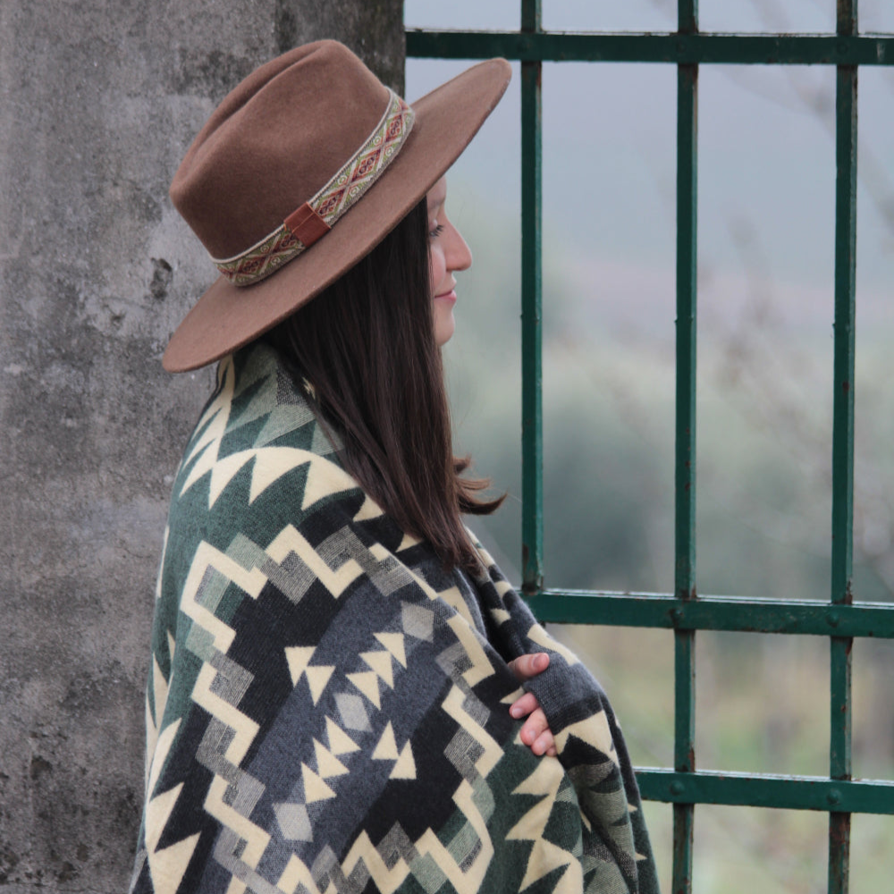 ETHNO Kingsize Decke Green