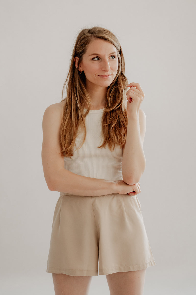 Shorts LIA aus Tencel beige