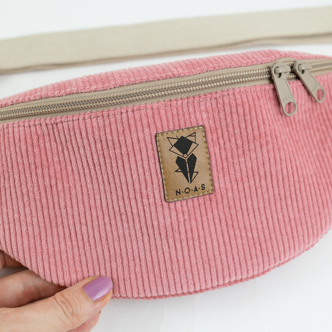 Bauchtasche Cord Bubblegum Size M - vegan und handgefertigt in Berlin | NOAS