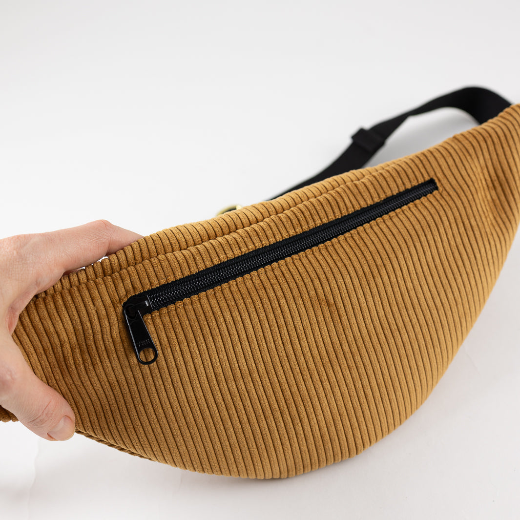 Bauchtasche Cord Honiggelb Size L - vegan und handgefertigt in Berlin | NOAS Berlin