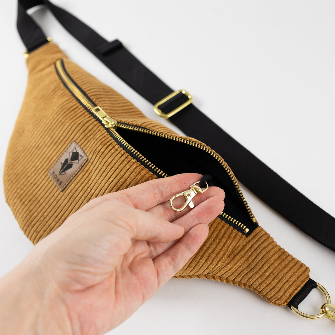 Bauchtasche Cord Honiggelb Size L - vegan und handgefertigt in Berlin | NOAS Berlin