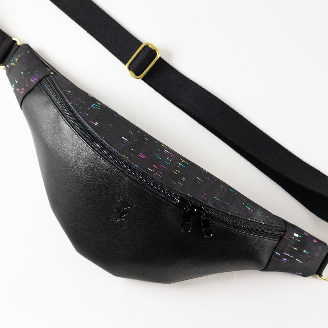 Bauchtasche Rainbow Kork Schwarz Size L - vegan und handgefertigt in Berlin | NOAS