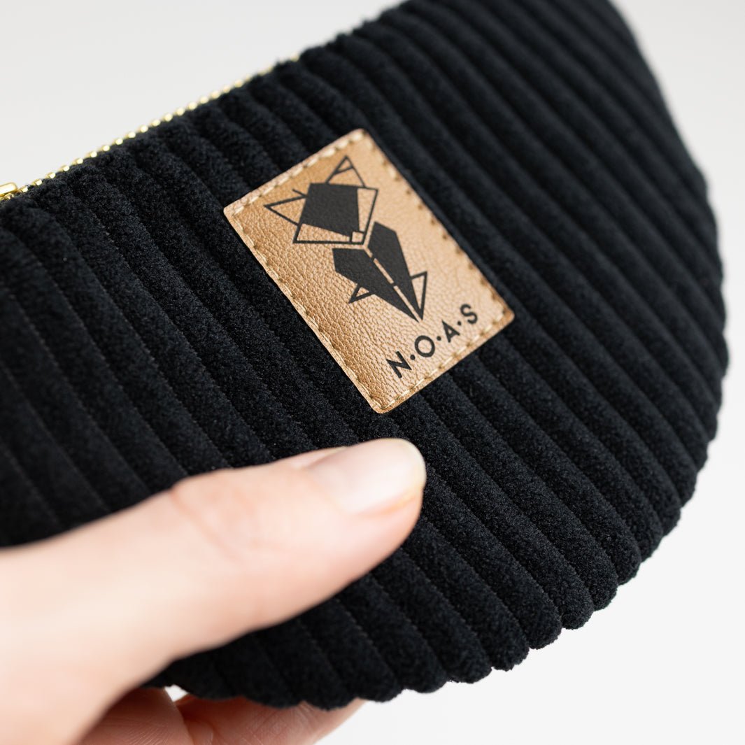Moon Bag Geldbörse Cord Schwarz - vegan und handgefertigt in Berlin | NOAS NOAS- simply love it.