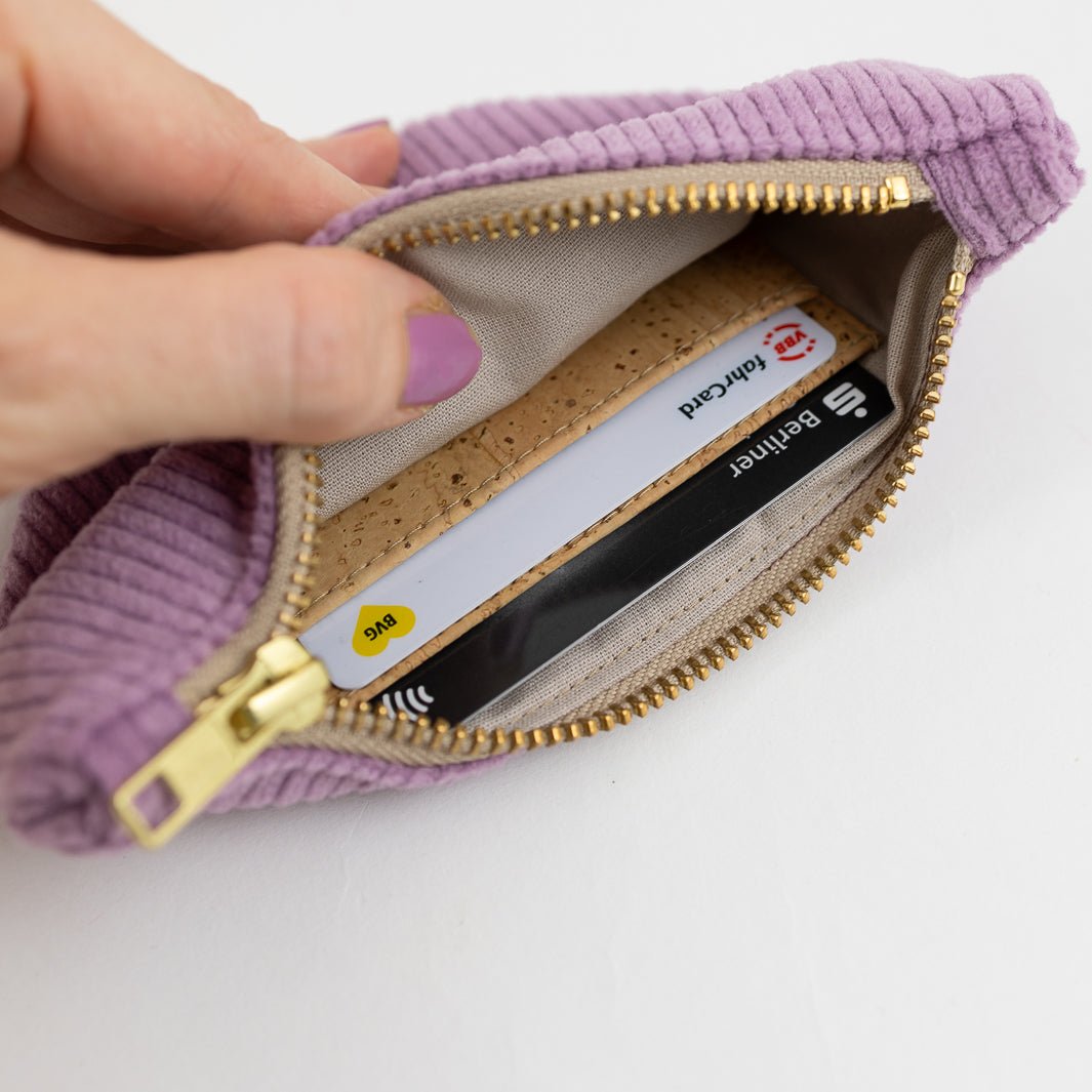 Moon Bag Geldbörse Cord Lilac - vegan und handgefertigt in Berlin | NOAS NOAS- simply love it.