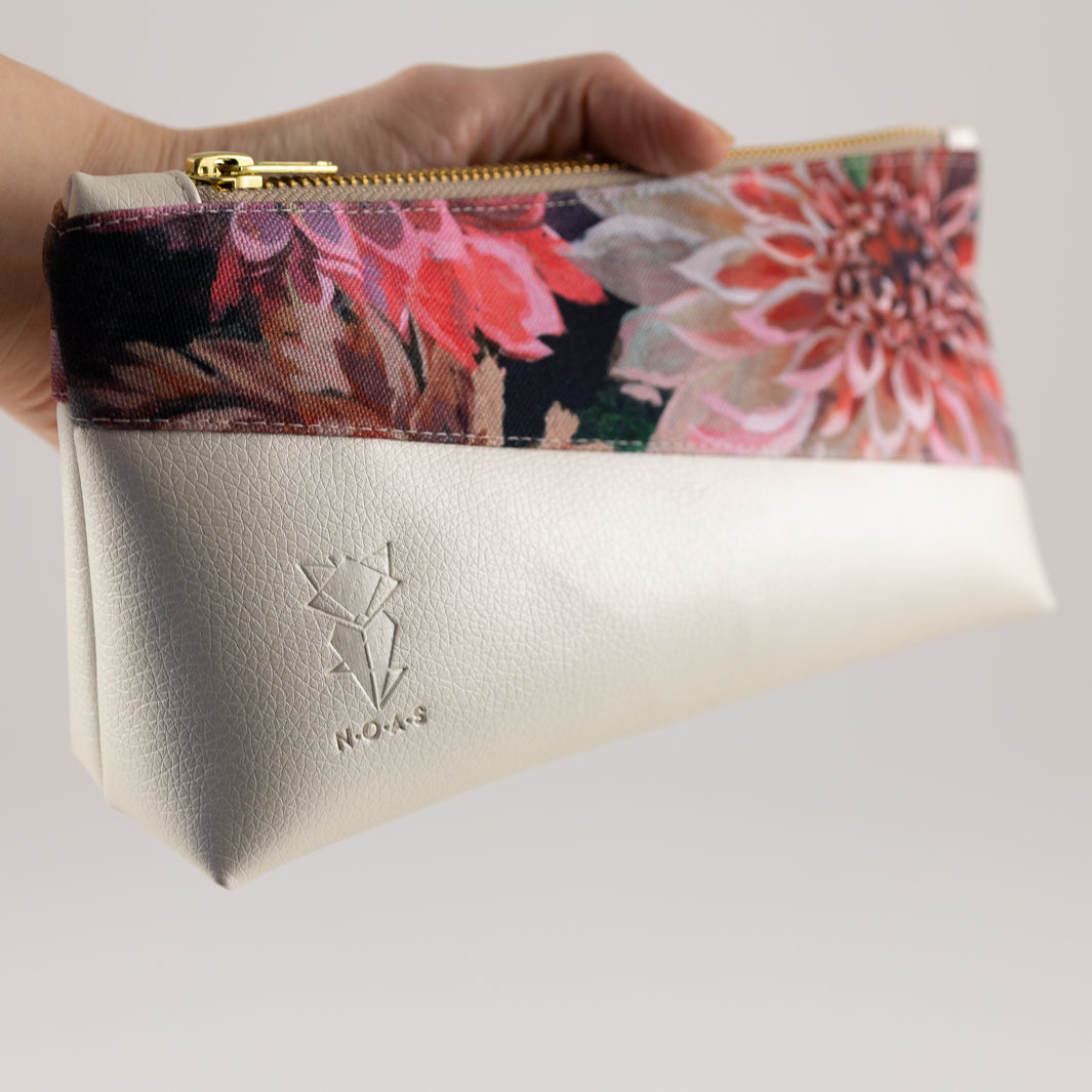 Kosmetiktasche Spring Blossom - vegan und handgefertigt in Berlin | NOAS