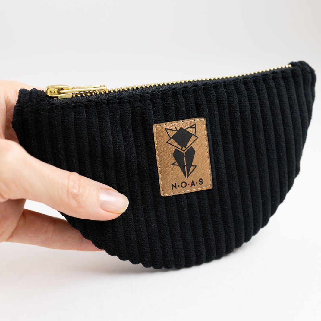 Moon Bag Geldbörse Cord Schwarz - vegan und handgefertigt in Berlin | NOAS NOAS- simply love it.