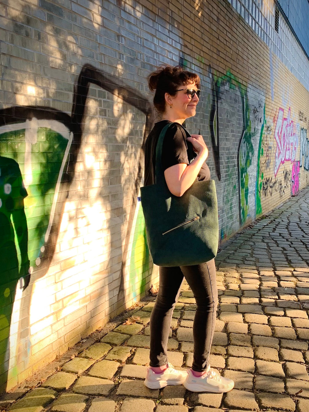 Cord Shopper Waldgrün - vegan und handgefertigt in Berlin | NOAS