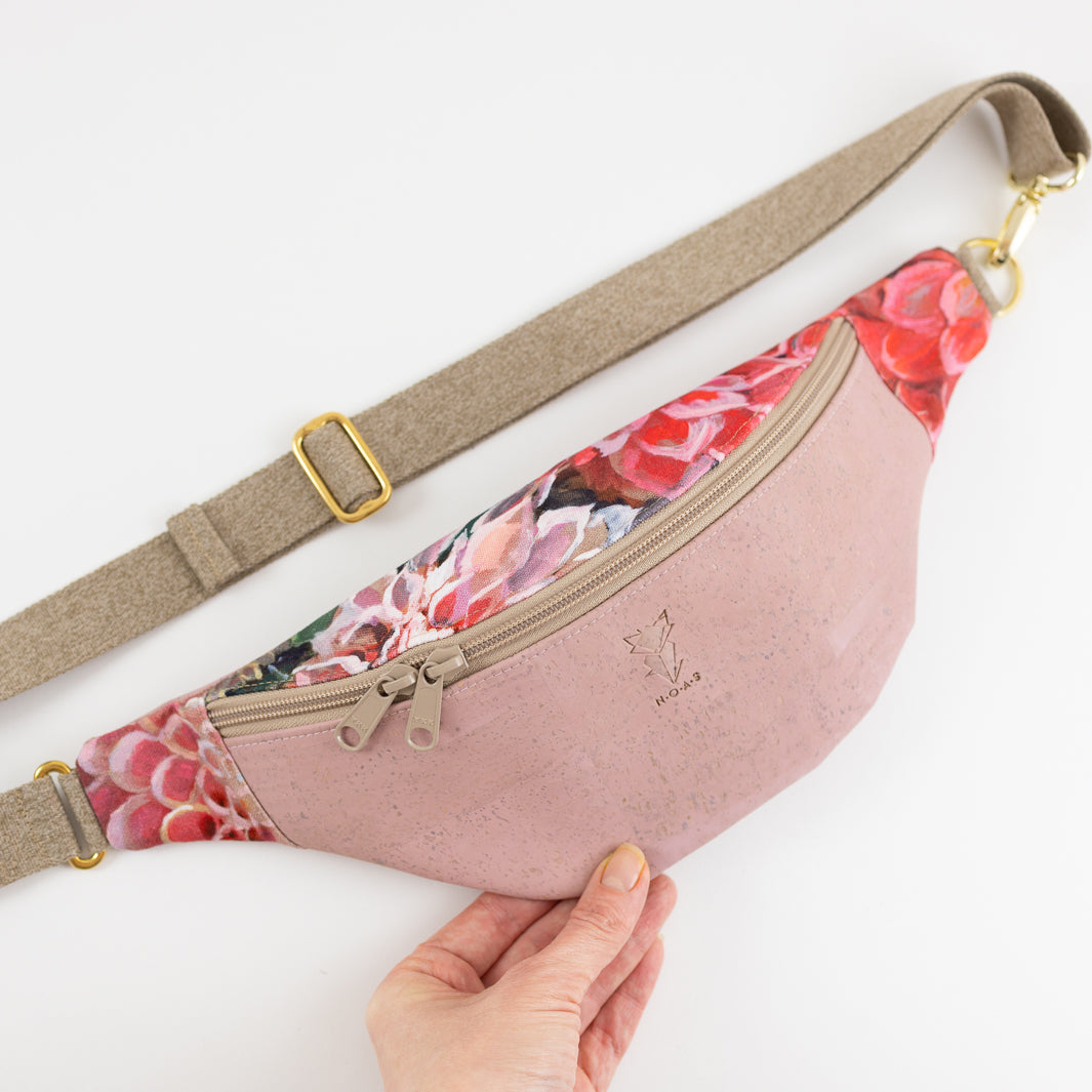 Bauchtasche Kork Rosa Spring Blossom Size M - vegan und handgefertigt in Berlin | NOAS