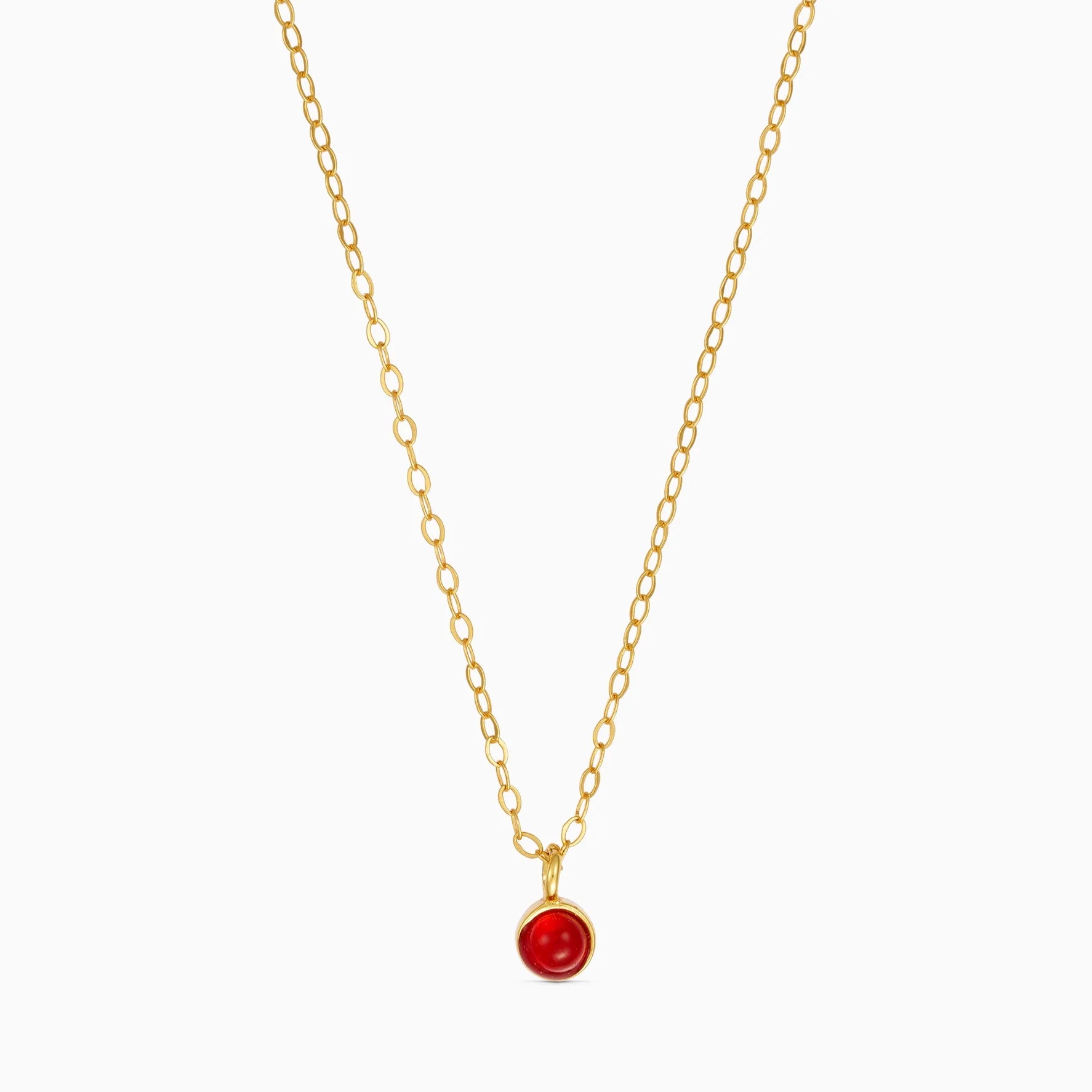 goldene Kette mit rotem Jade Anhänger Soi