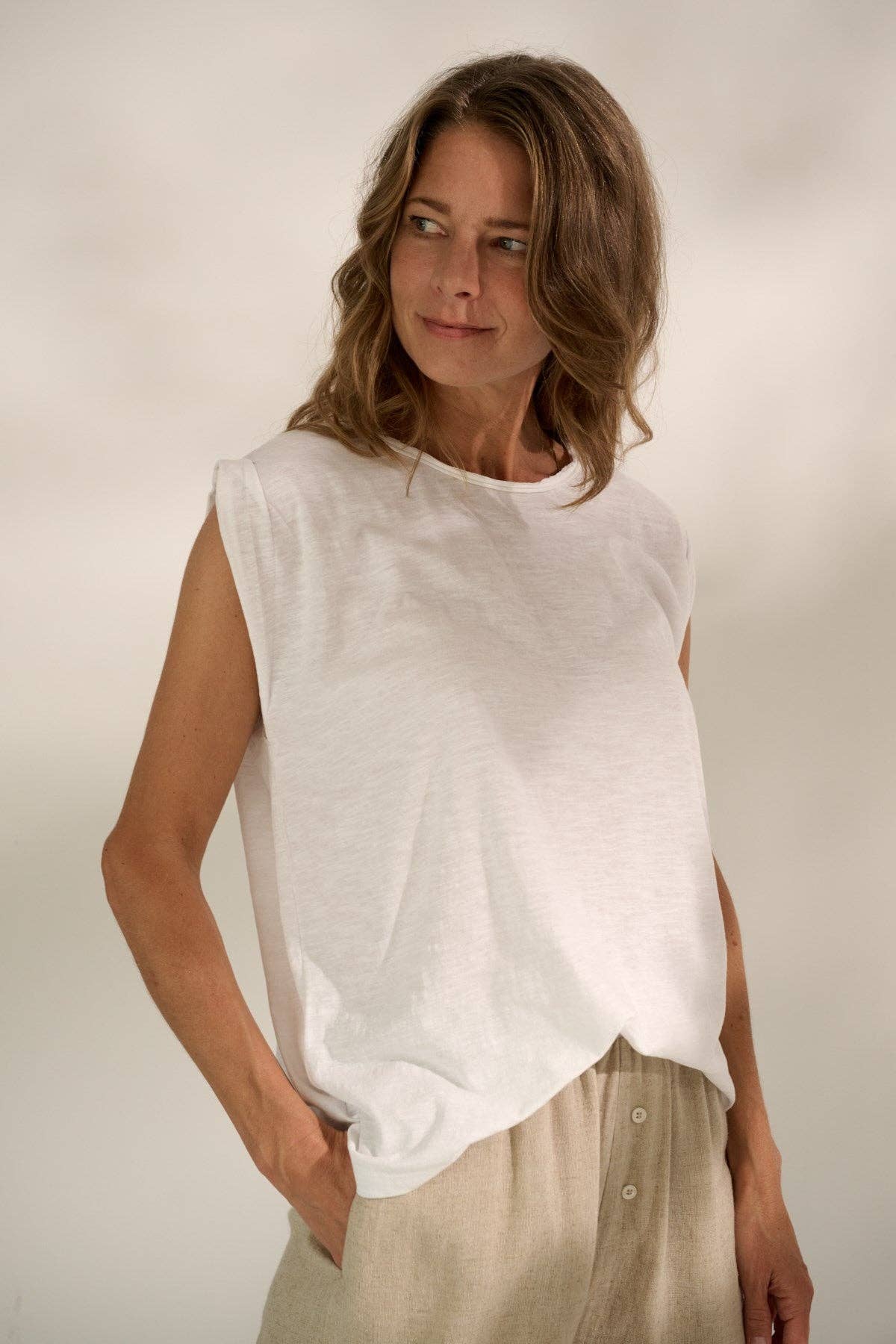 T-Shirt ärmellos weiss Bio Baumwolle moshimoshimind