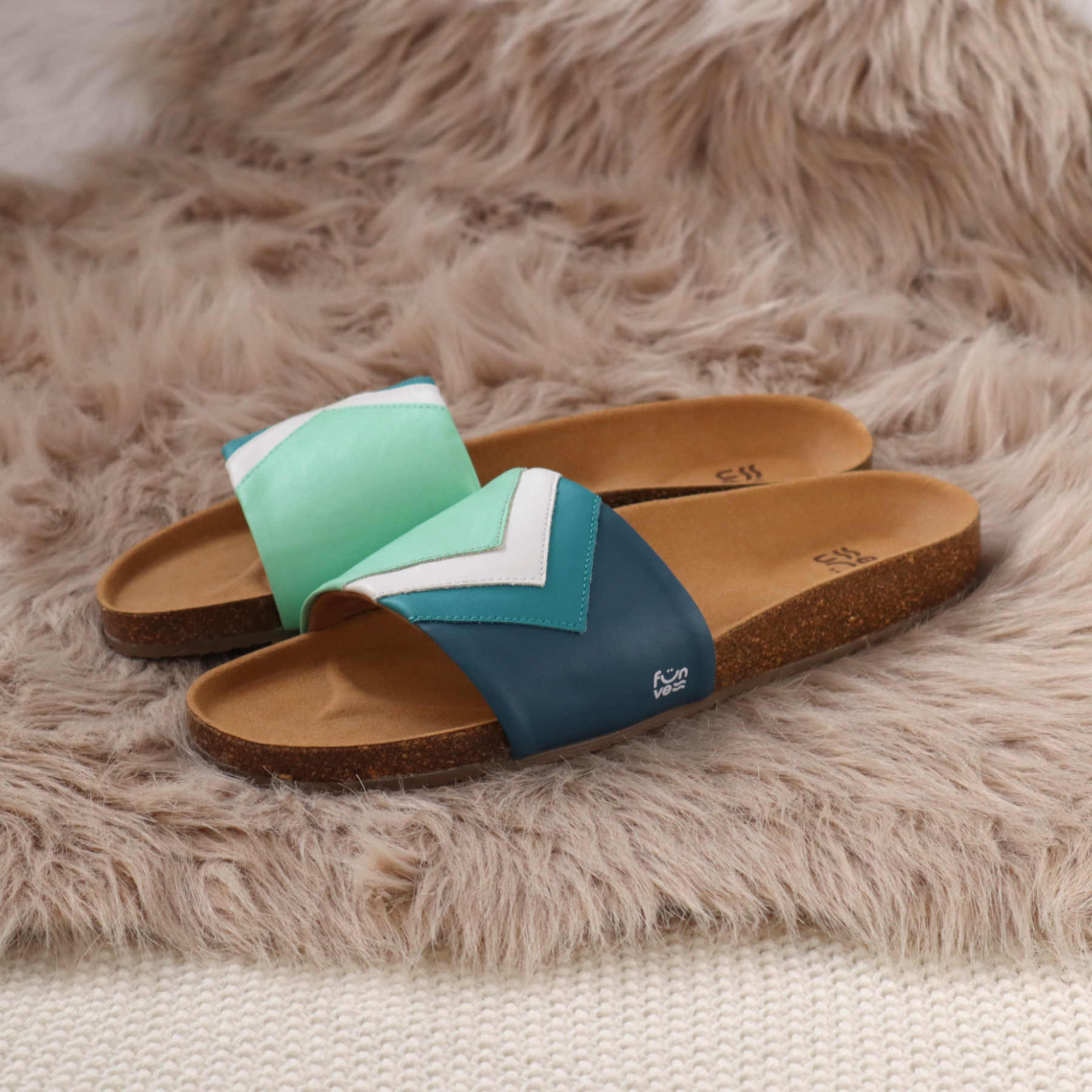 'CUCUMBER' - Grüne Sandalen in Mint, Weiß, Türkis, Petrol - vegan