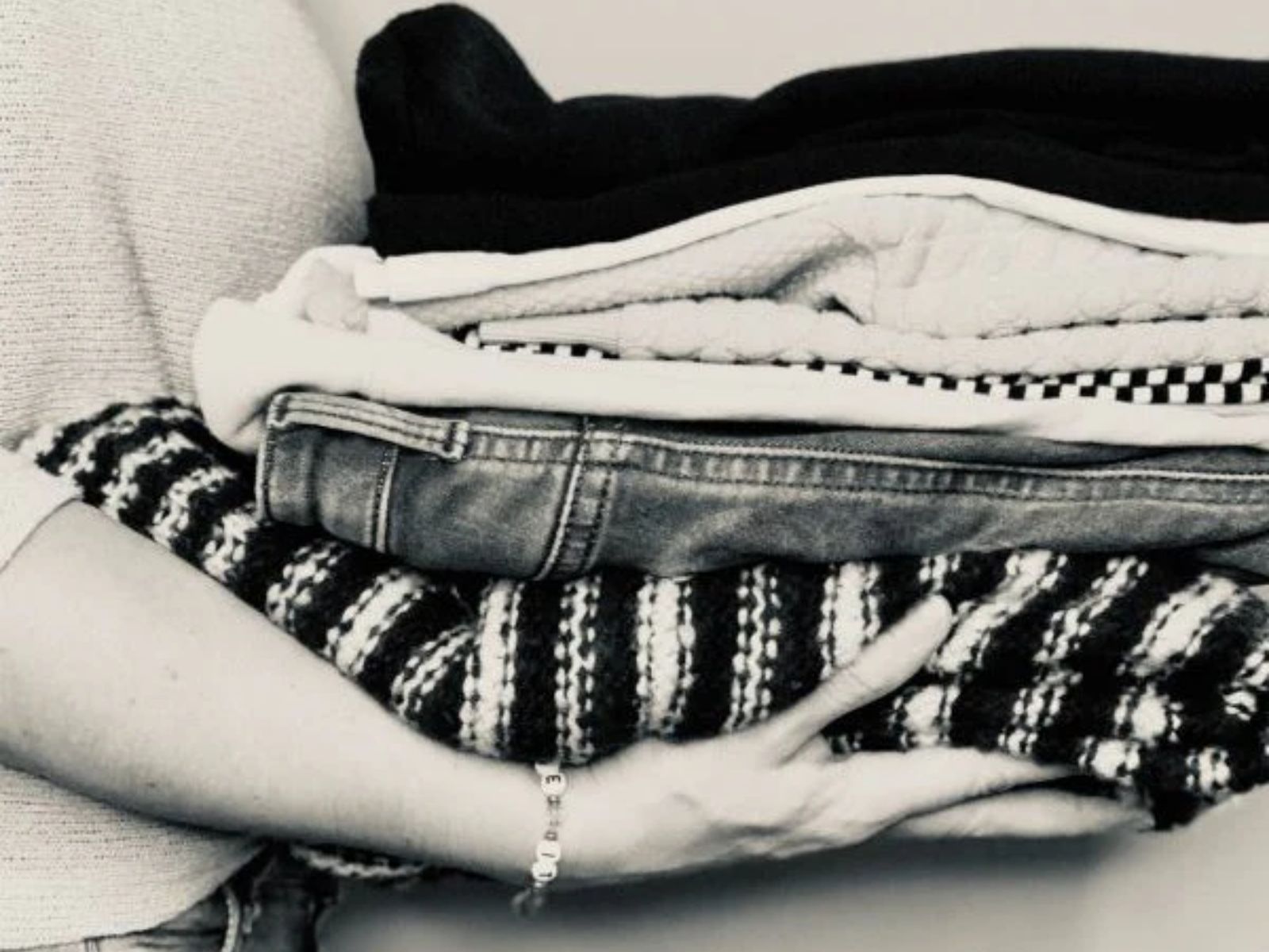 5 Tipps, wie du deine Kleidung sinnvoll spenden kannst - simply love it.