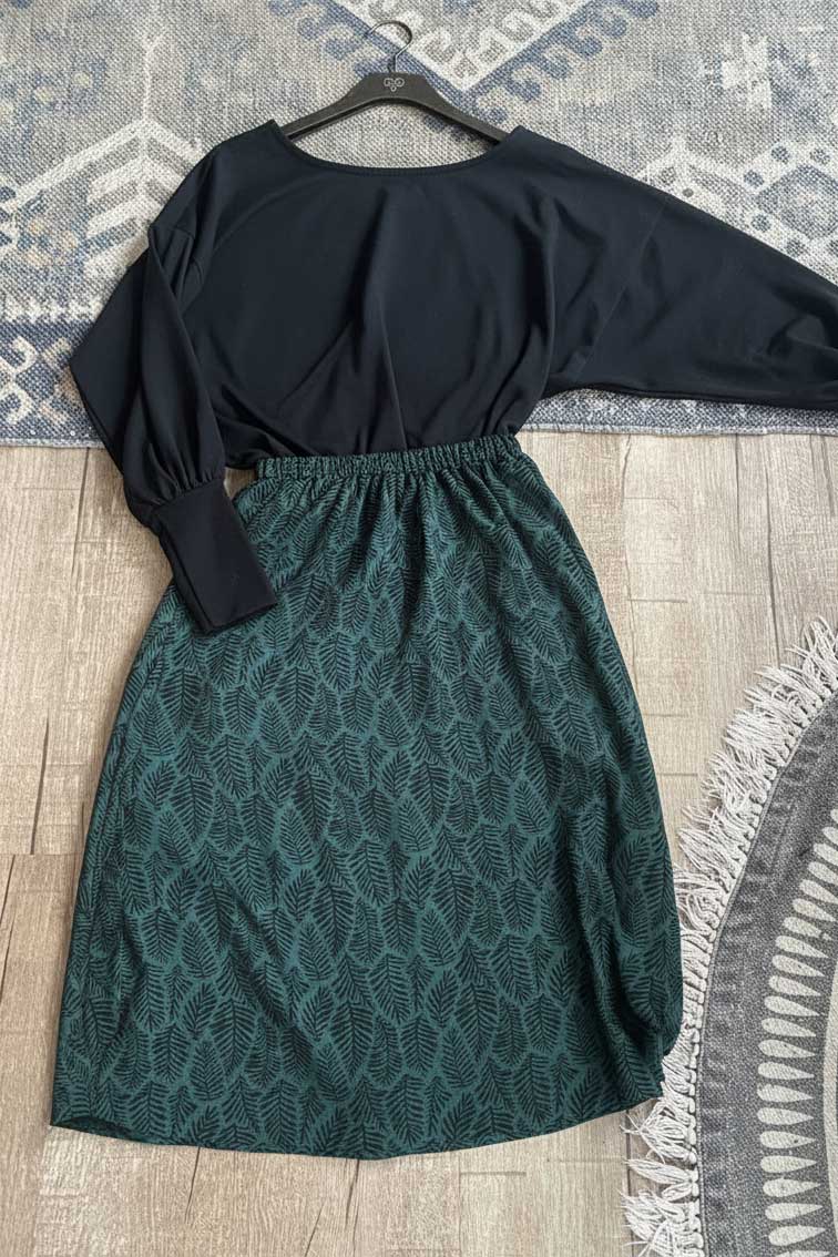 Rock SYMPLA petrol aus ECOVERO®