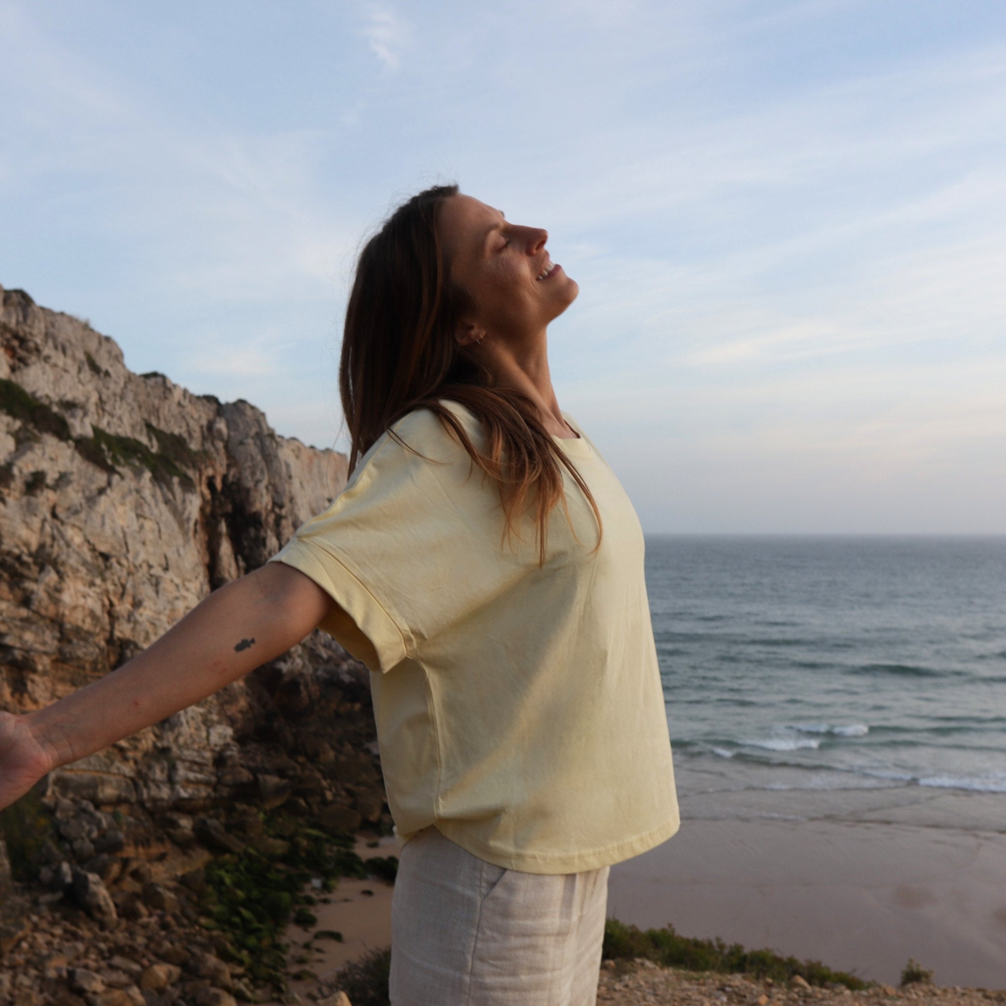 Oversized Shirt mit gesticktem Herzlogo