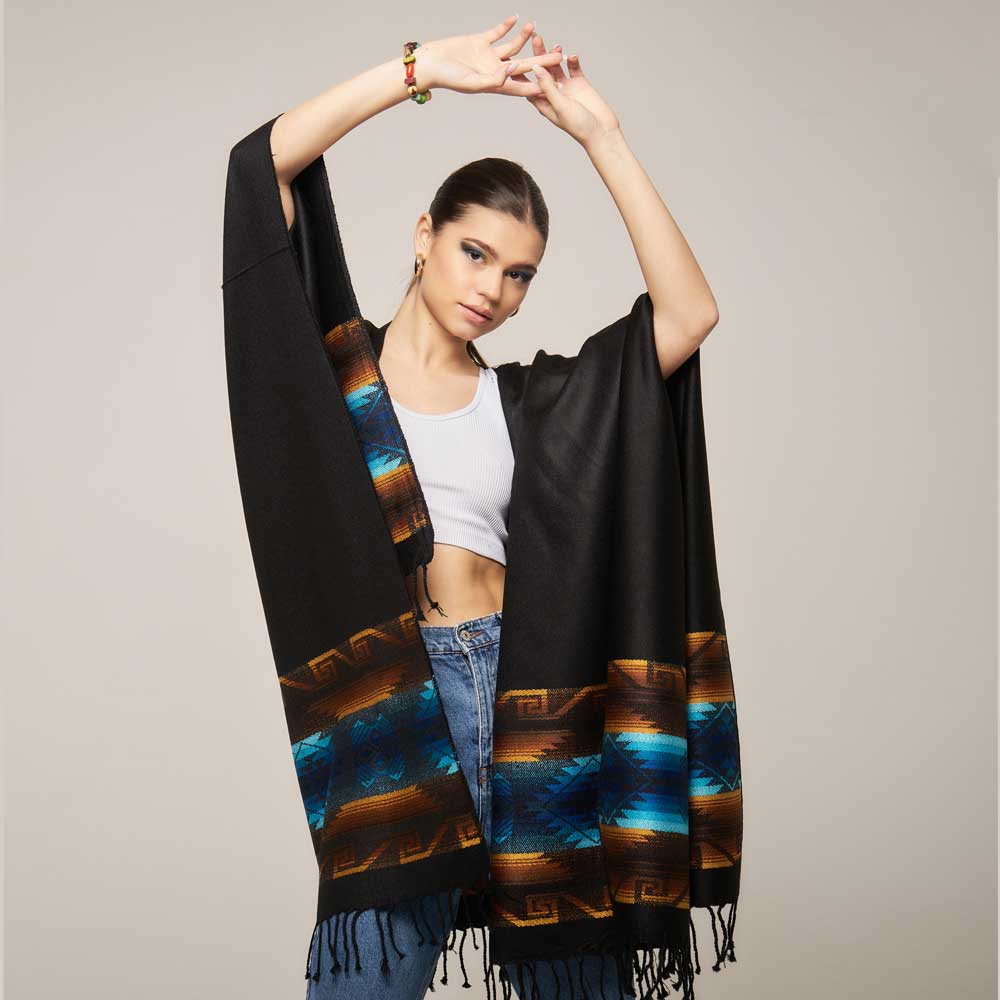 Poncho- Black