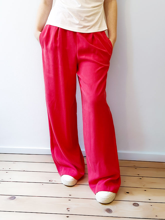 FENJA Hose – Wide Leg-Pant long size in Cherry Red