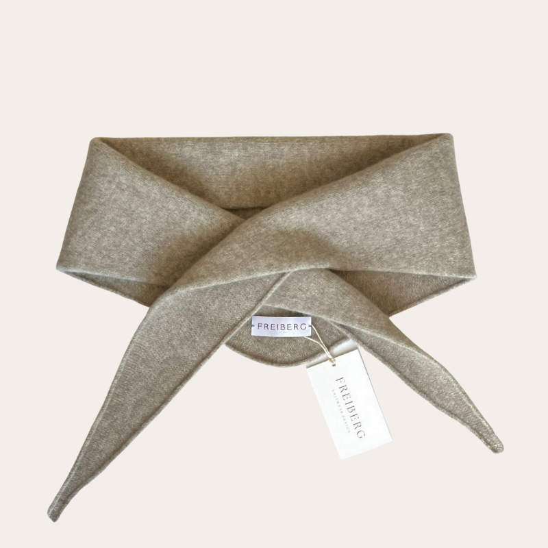 Dreieckstuch Oat Melange SIMPLE Merinowolle, Kaschmir - handgefertigt in Berlin | Freiberg