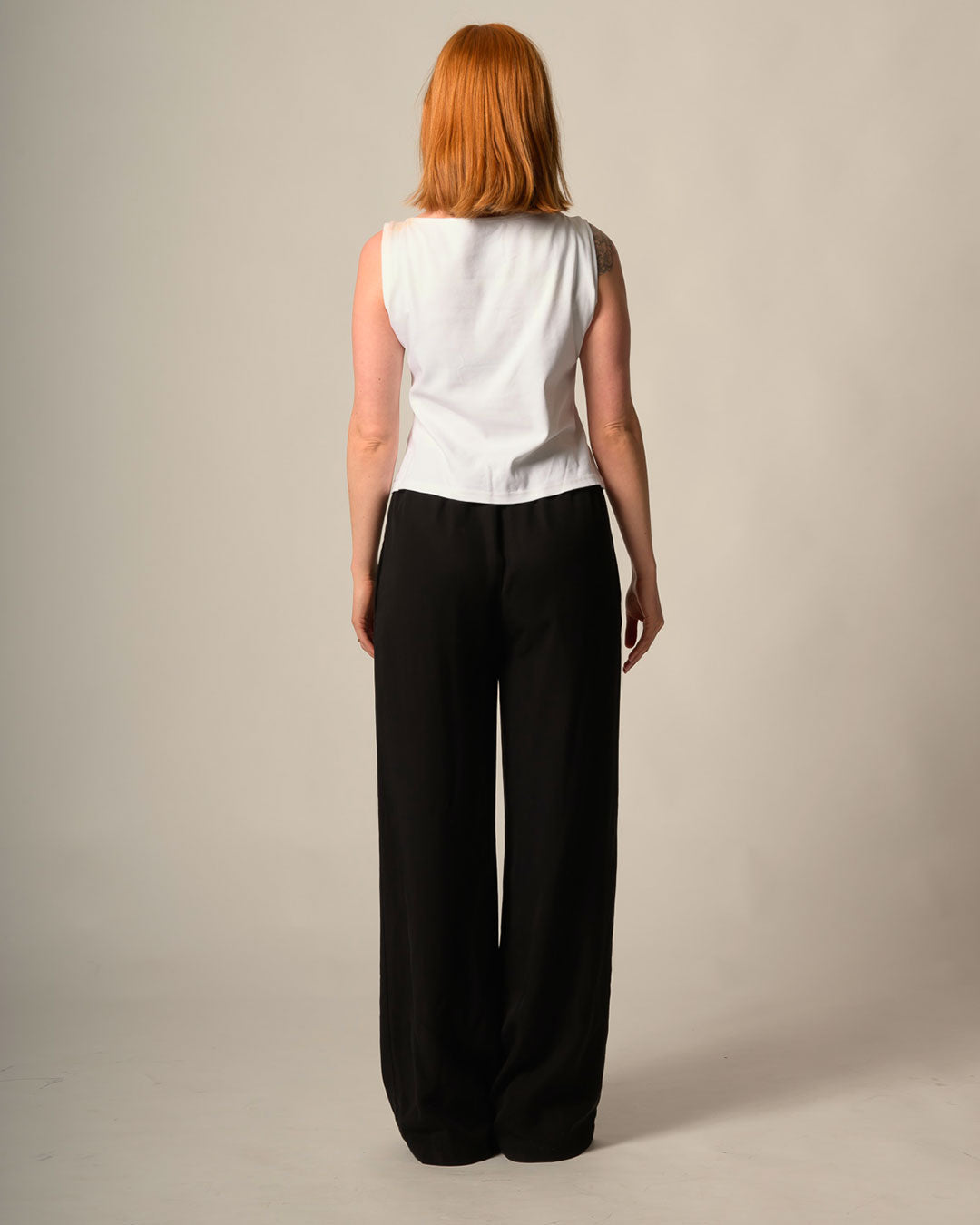 FENJA Hose – Wide Leg-Pant in Schwarz