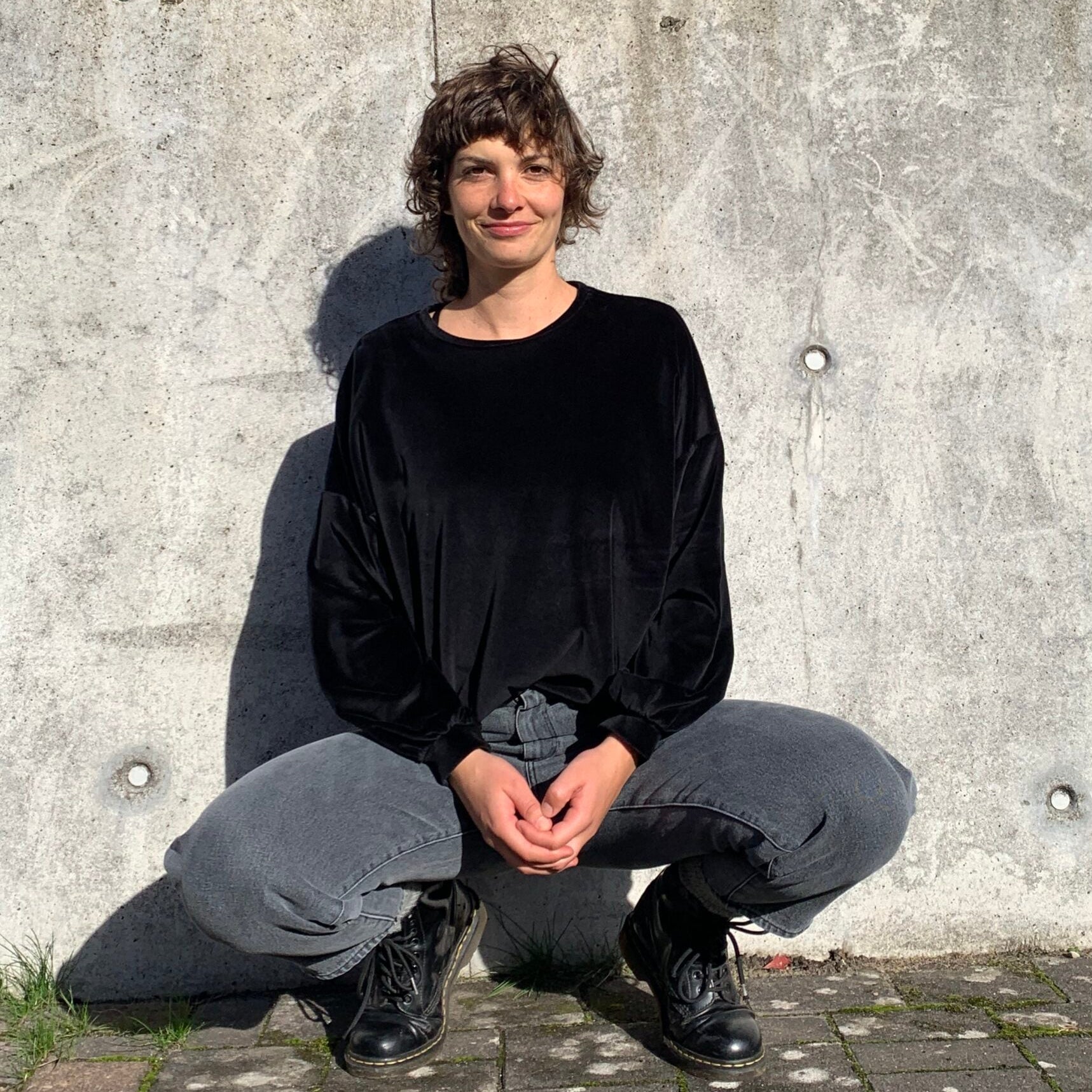 Nickipullover Schwarz für Damen Bio-Baumwolle - handgefertigt in Hamburg | Jede Studio