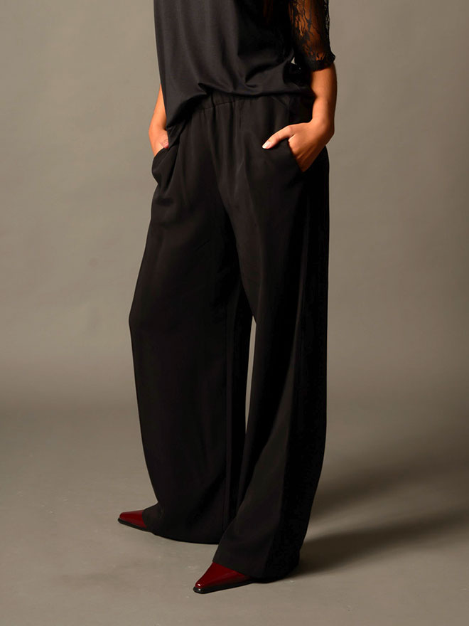 FENJA Hose – Wide Leg-Pant in Schwarz