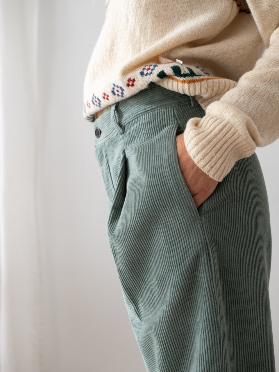 TWOTHIRDS Cordhose Haruku Washed Green für Damen