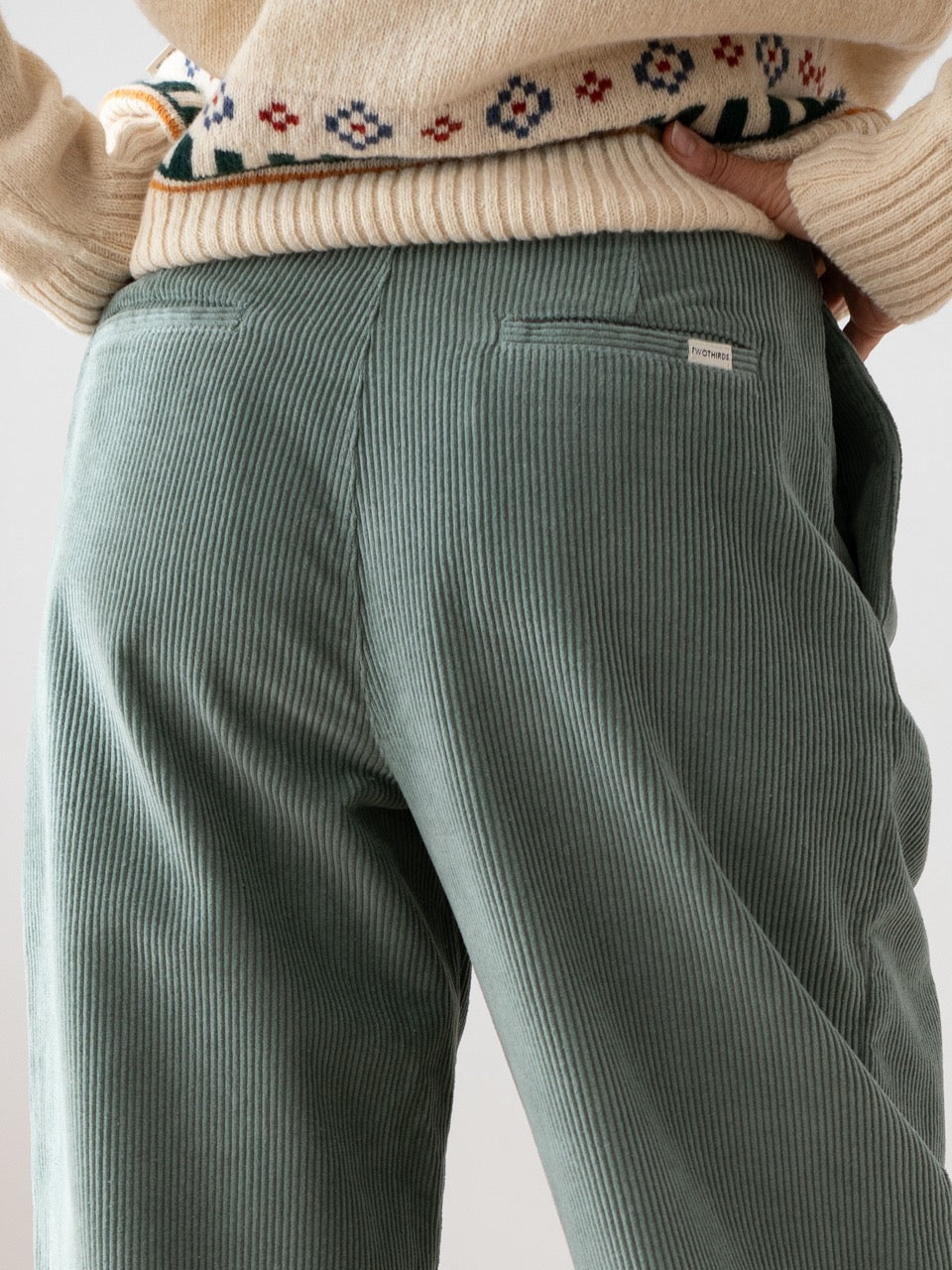 TWOTHIRDS Cordhose Haruku Washed Green für Damen