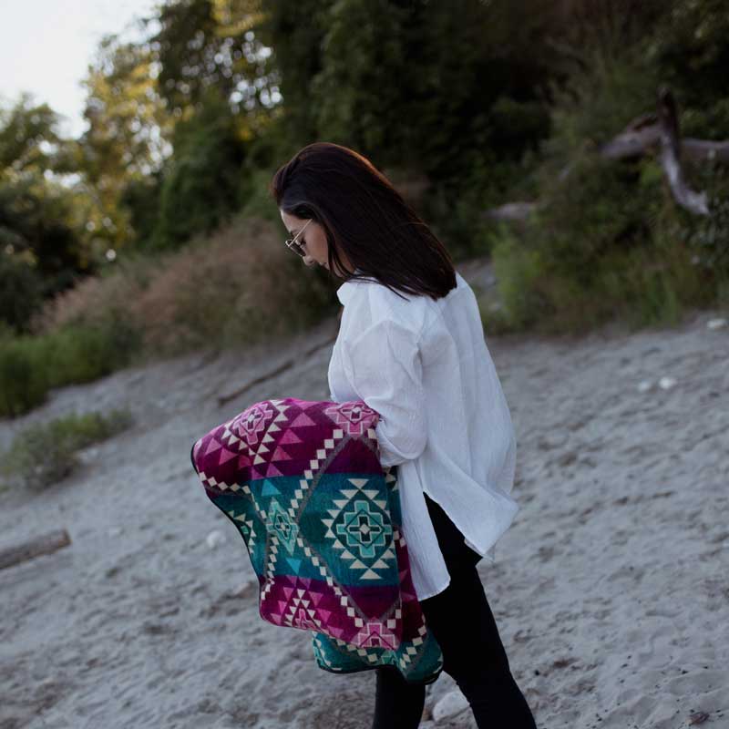 ETHNO Kingsize Decke Antisana Pink/Turquoise