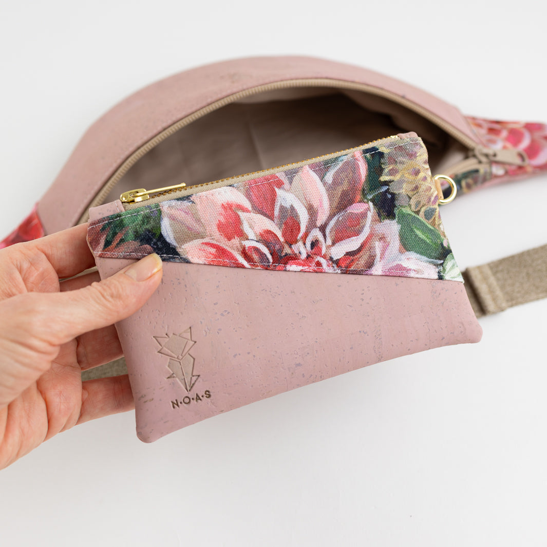 Bauchtasche Kork Rosa Spring Blossom Size M  - vegan und handgefertigt in Berlin | NOAS
